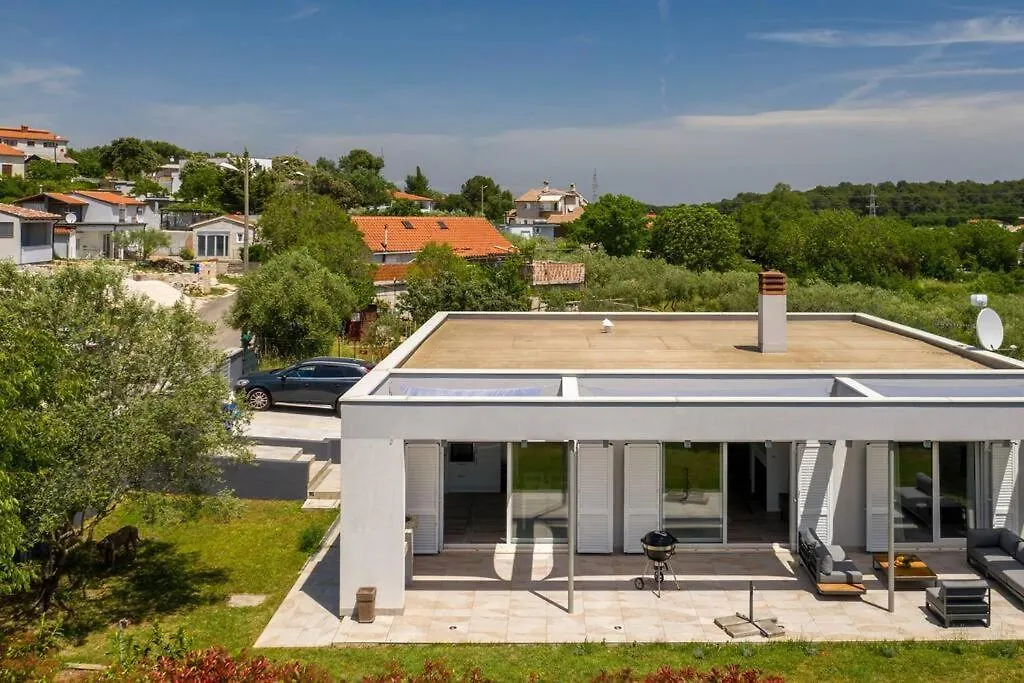 Holiday home House Sparrow Vintijan Croatia